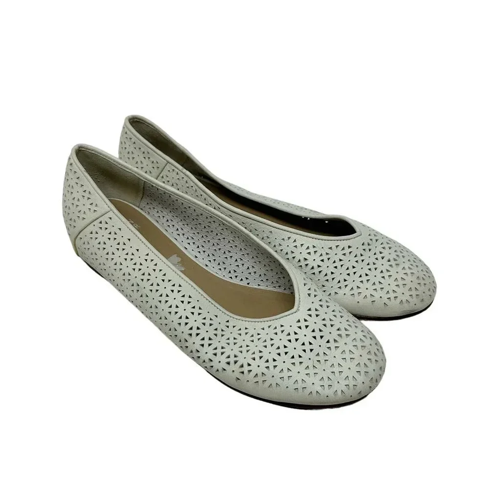 Eileen Fisher White Lasercut Leather Ballet Flats‎ Size US 8.5